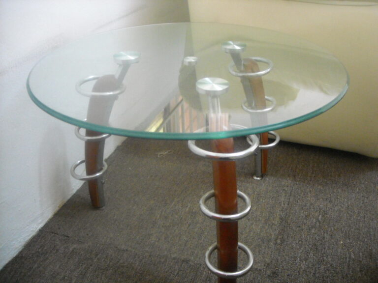 Read more about the article Center Tables